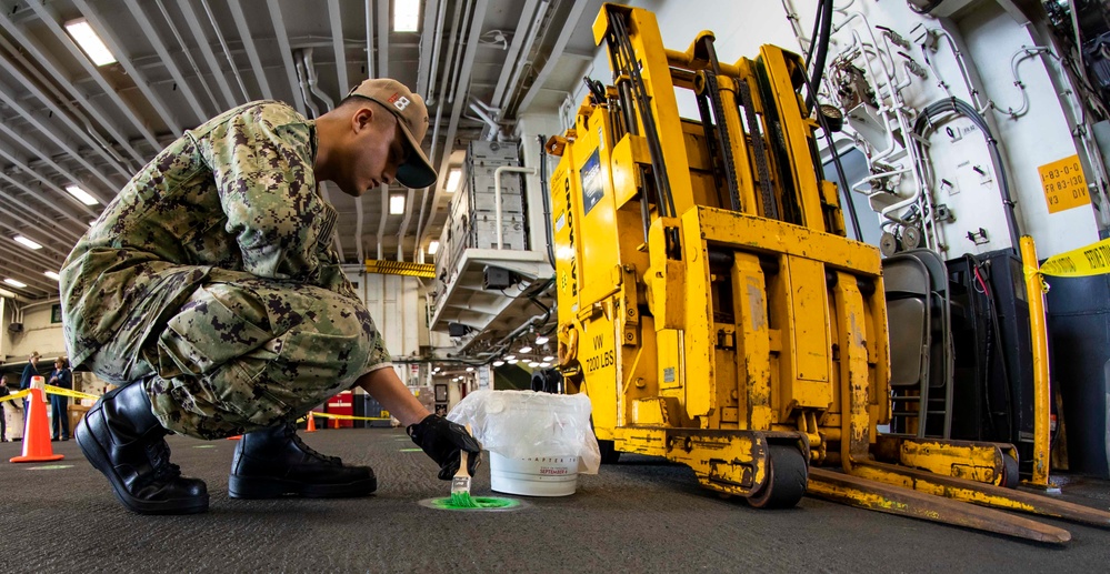 Makin island Hangar Bay Maintenance