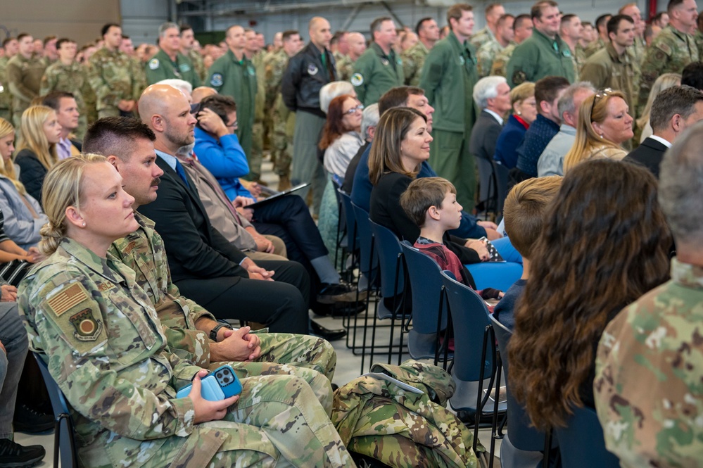 Ohio ANG leadership attends 180th change of command