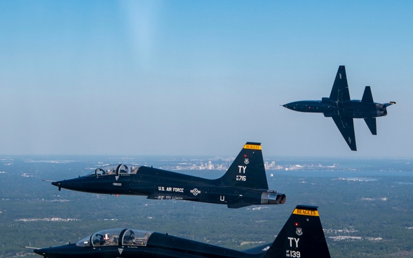 T-38s over Jacksonville