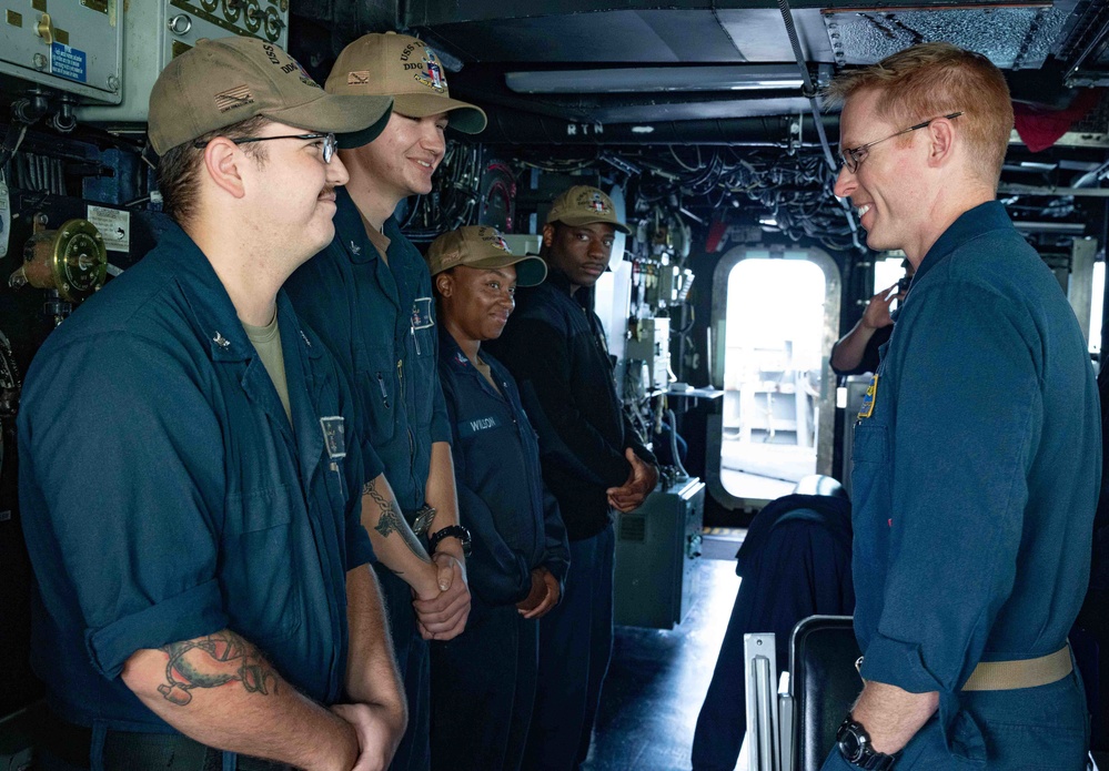 USS Truxtun (DDG 103) Daily Operations