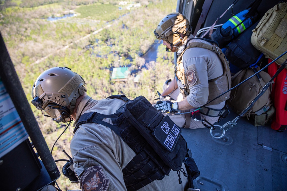 CBP Responds to Hurricane Ian