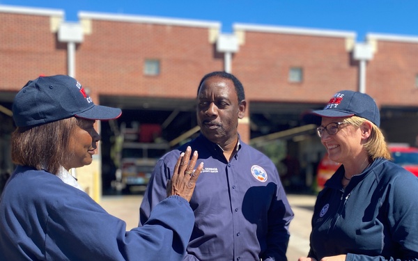 FEMA Administrator Greets Representative Val Demings and Mayor Jerry Demings