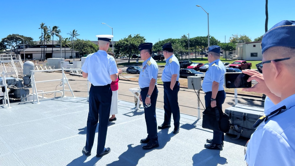 Commandant of the Philippine Coast Guard visits U.S. Coast Guard Cutter Joseph Gerczak