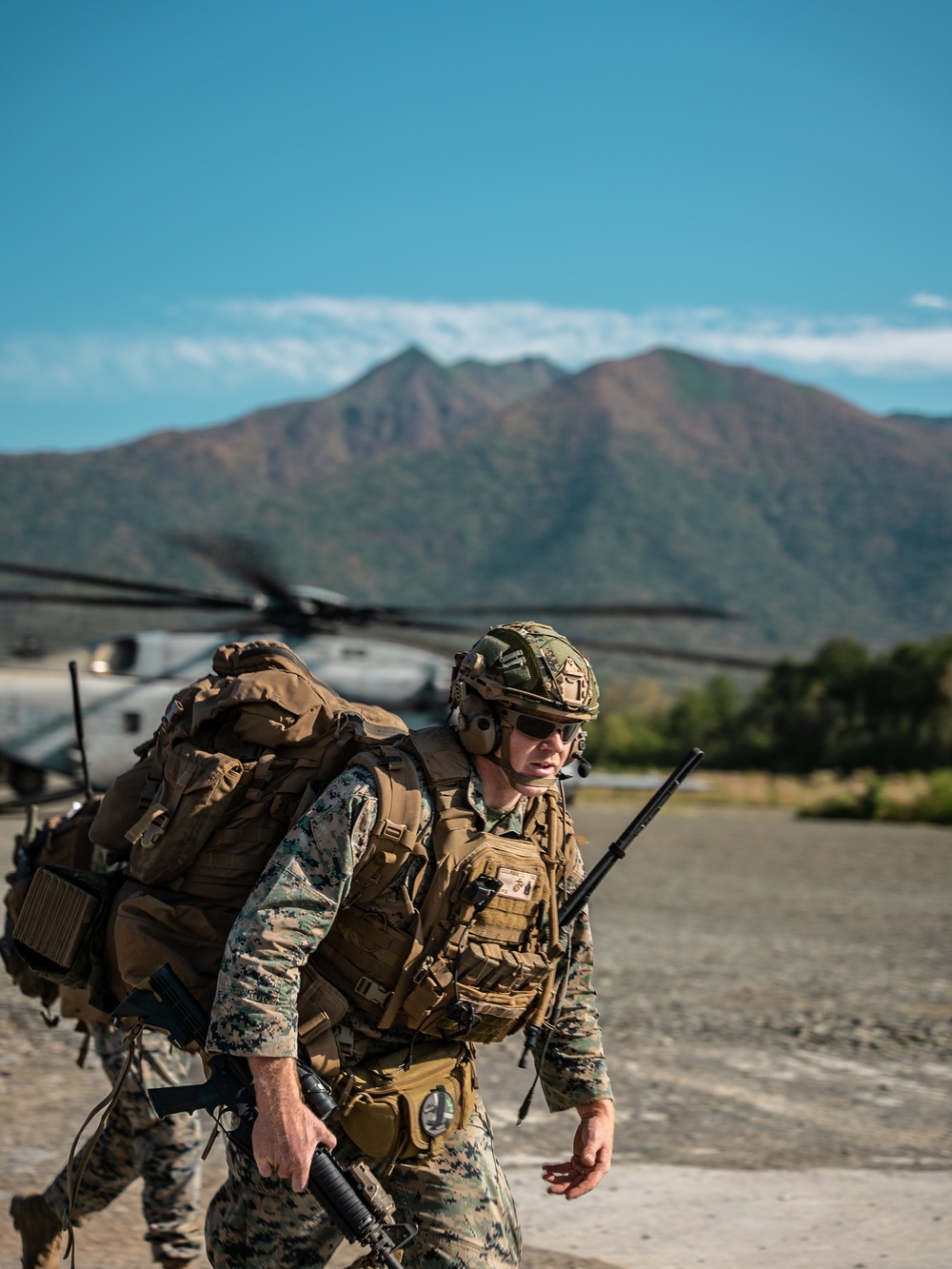 Resolute Dragon 22 | III MEF Marines insert into Kamifurano Maneuver Area