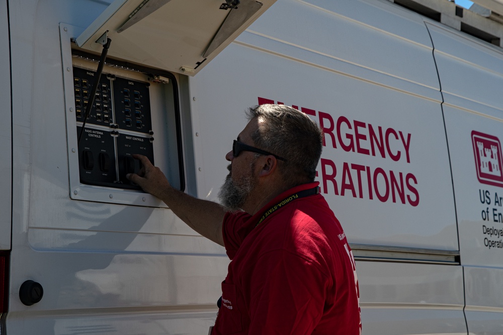 Hurricane Ian Lee County Emergency Operations