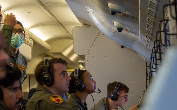 VP-8 Sailors Operate During SEASURVEX2022