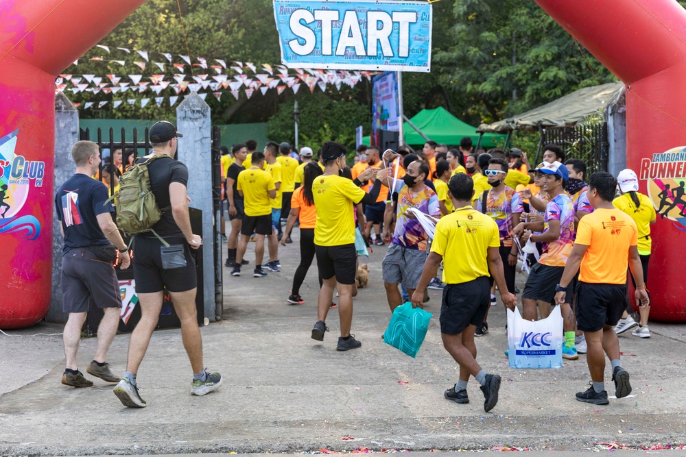 U.S. Marines participate in the “Walk and Run with the Marines” event with the Armed Forces of the Philippines