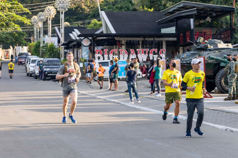 U.S. Marines participate in the “Walk and Run with the Marines” event with the Armed Forces of the Philippines