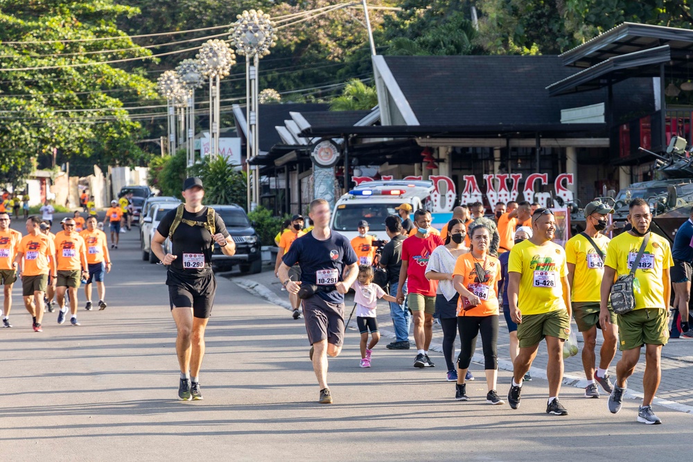 U.S. Marines participate in the “Walk and Run with the Marines” event with the Armed Forces of the Philippines