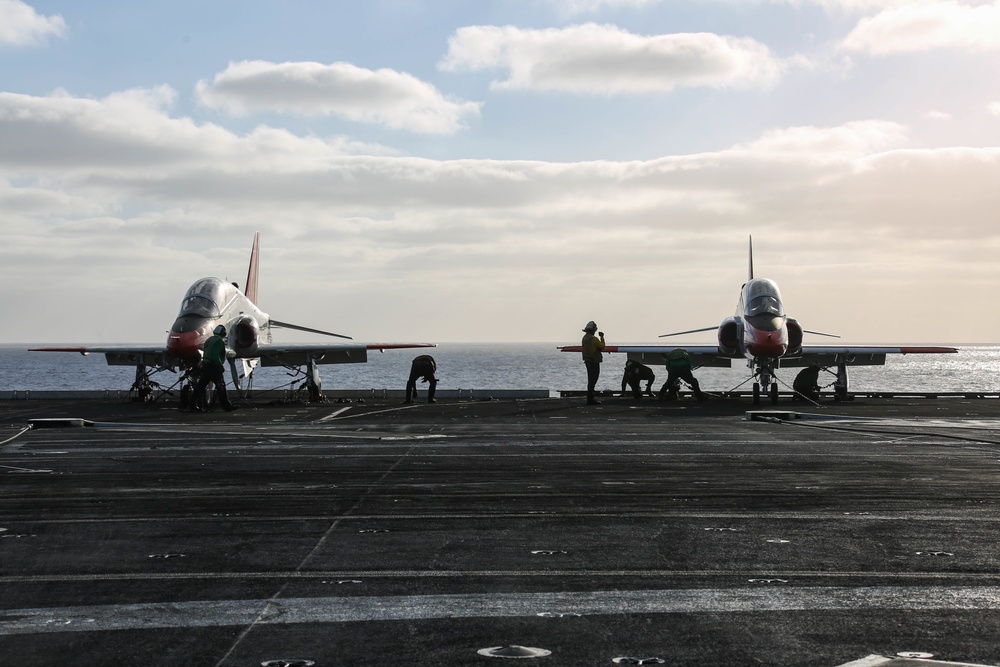 Abraham Lincoln conducts flight operations