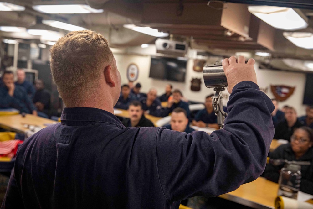 USS Farragut (DDG 99) Daily Operations