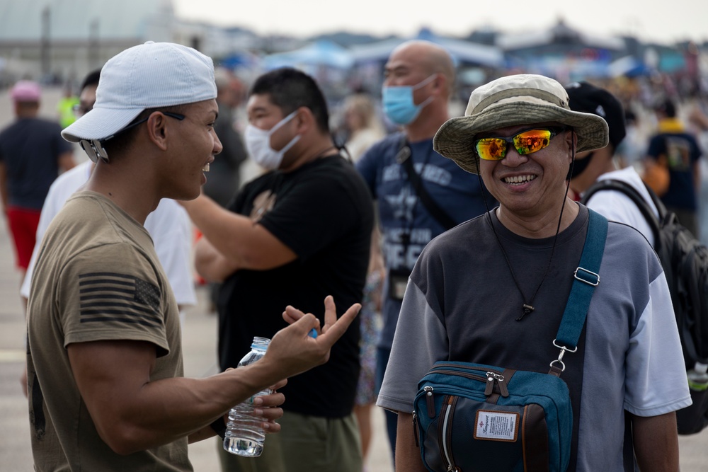 Futenma Flight Line Fair welcomes all of Okinawa