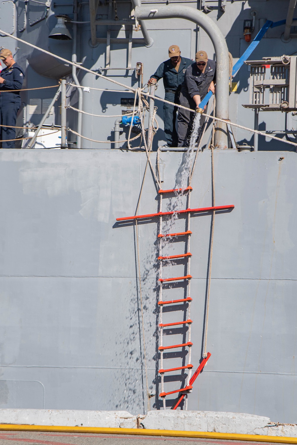 USS Princeton Arrives in San Francisco