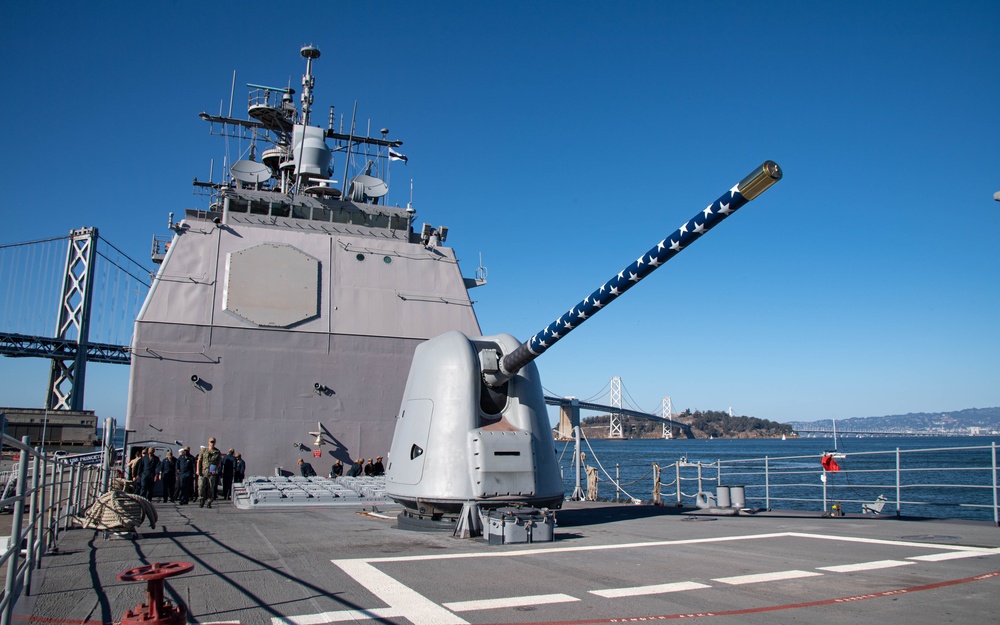 USS Princeton Arrives in San Francisco