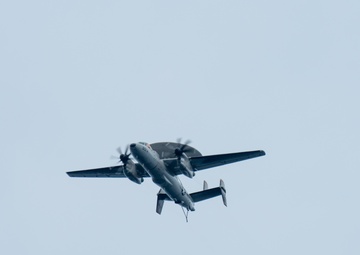 Commanding Officer’s last flight aboard USS Ronald Reagan (CVN 76)