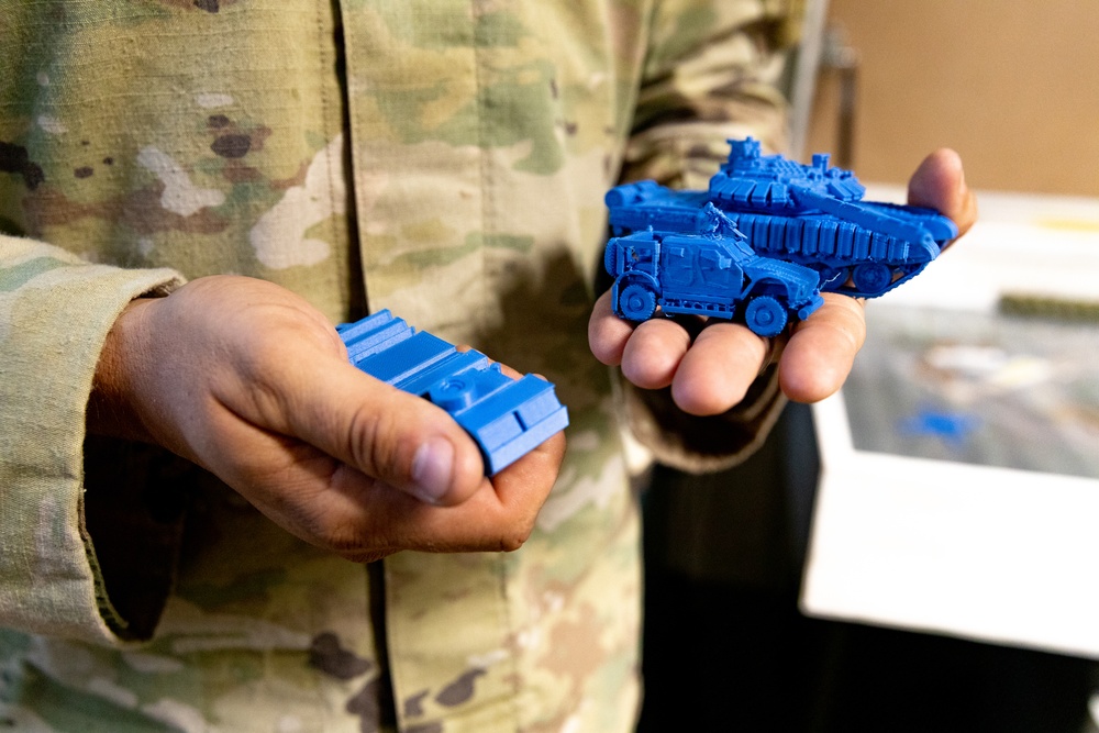 Connecticut Guard Command Team Visits 192nd MP Battalion During AT