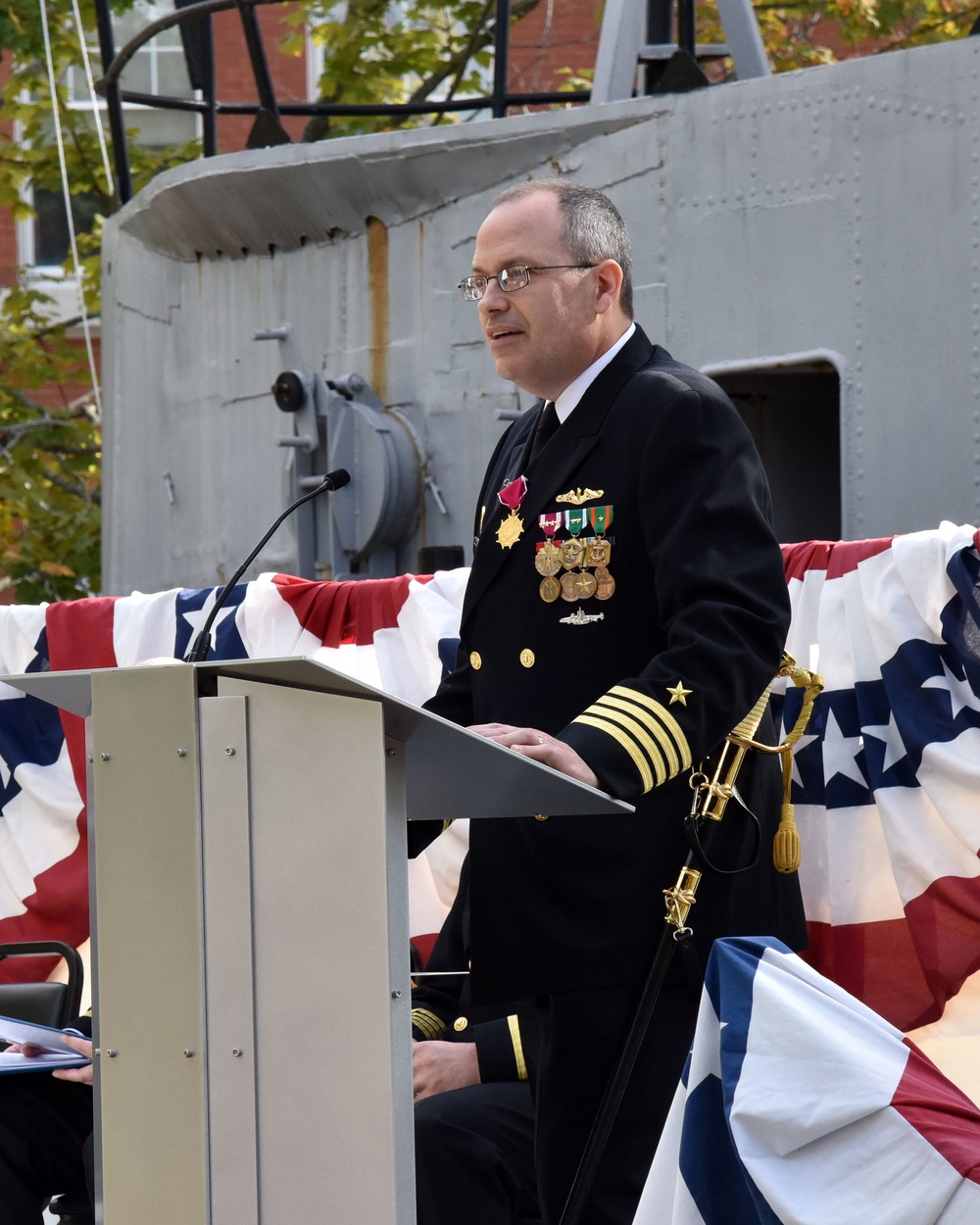 Submarine Maintenance Engineering Planning and Procurement Activity Change of Command