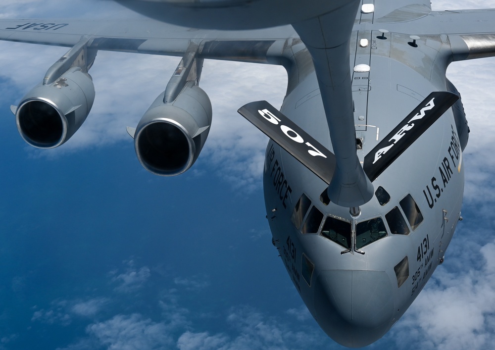 Okies refuel over the Atlantic