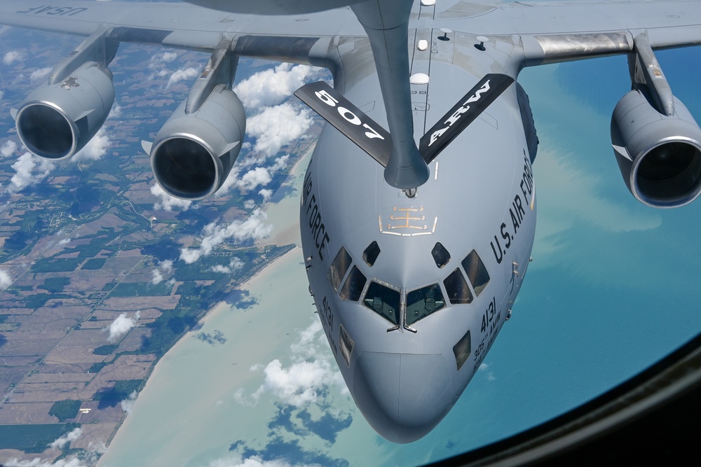 Okies refuel over the Atlantic