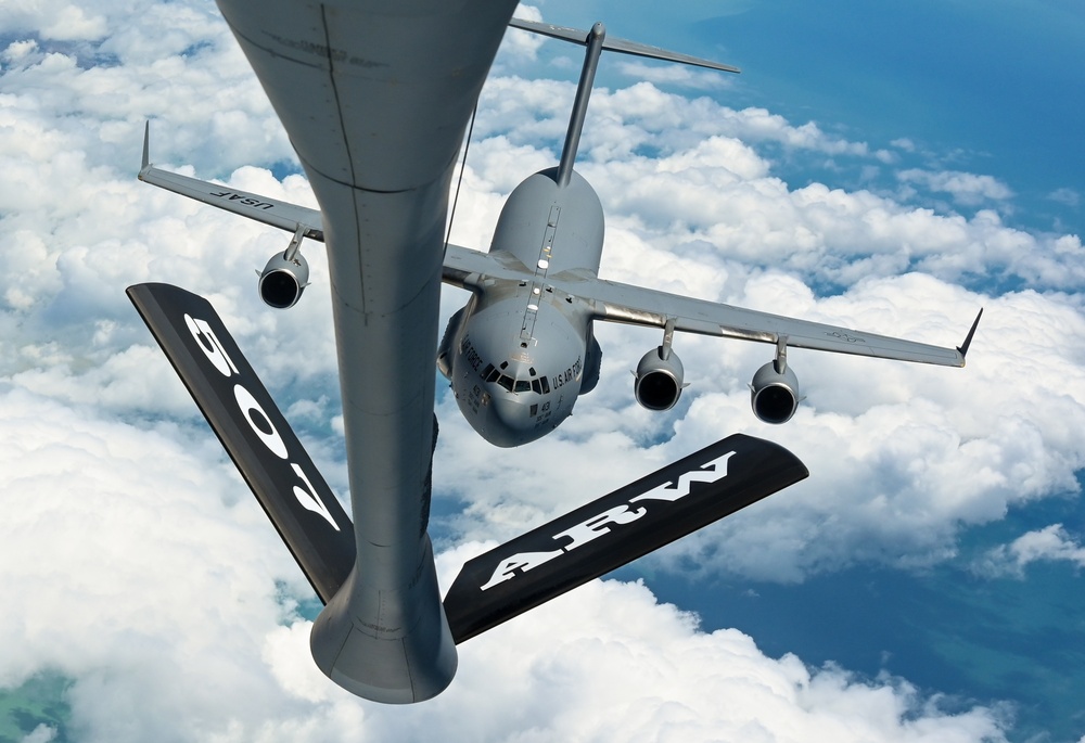 Okies refuel over the Atlantic