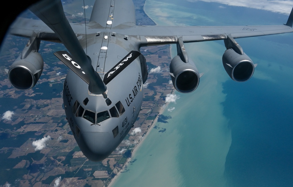 Okies refuel over the Atlantic