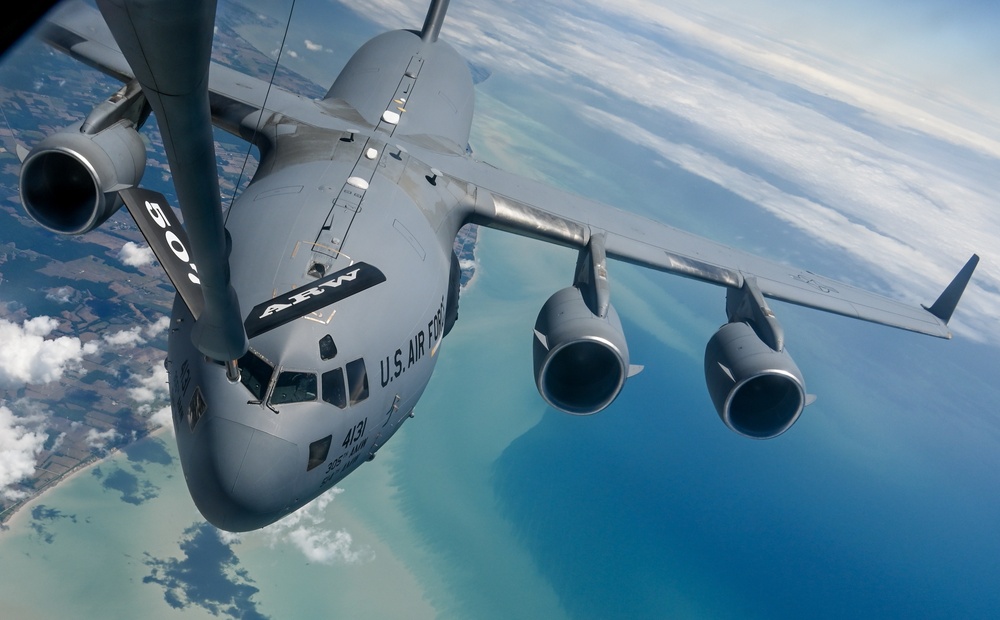 Okies refuel over the Atlantic