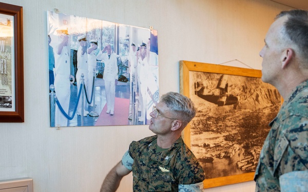 Maj. Gen. Austin visits MCBH