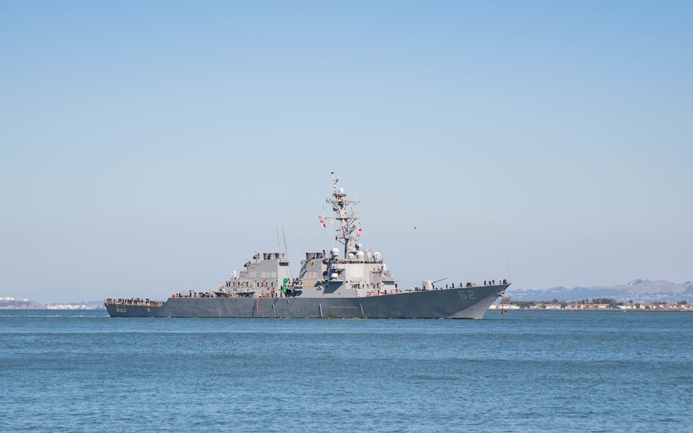 USS Fitzgerald Arrives in San Francisco