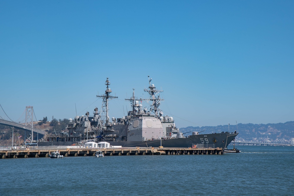 USS Fitzgerald Arrives in San Francisco