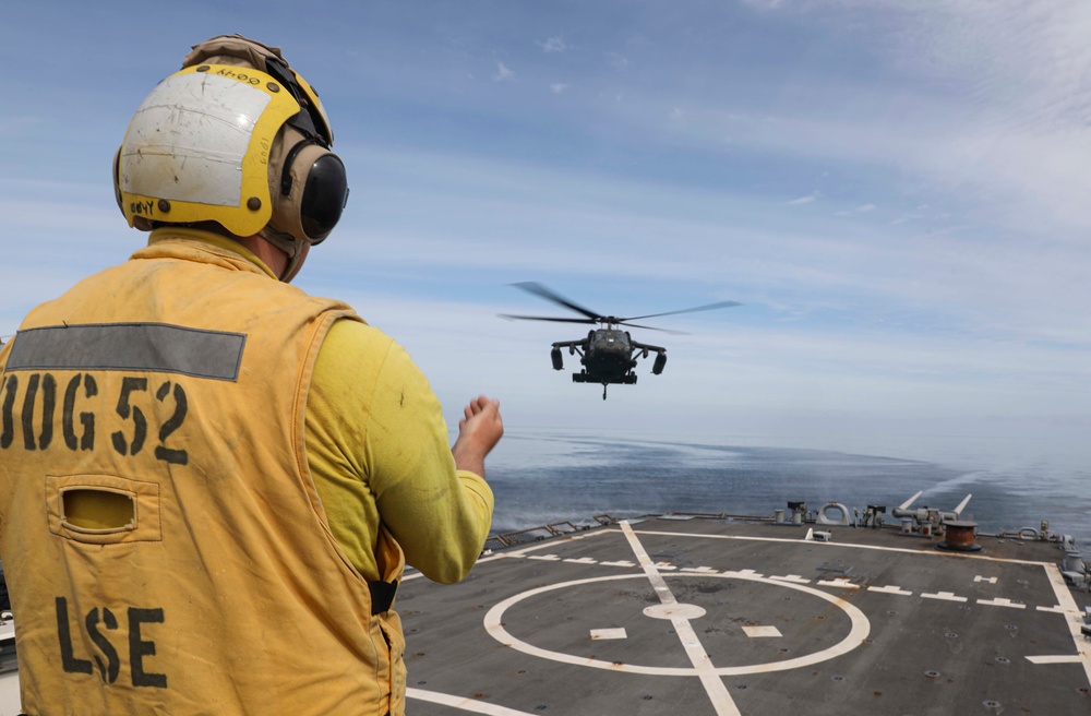 USS Barry (DDG 52) Conducts Deck-Landing Qualifications with Army 2nd Combat Aviation Brigade