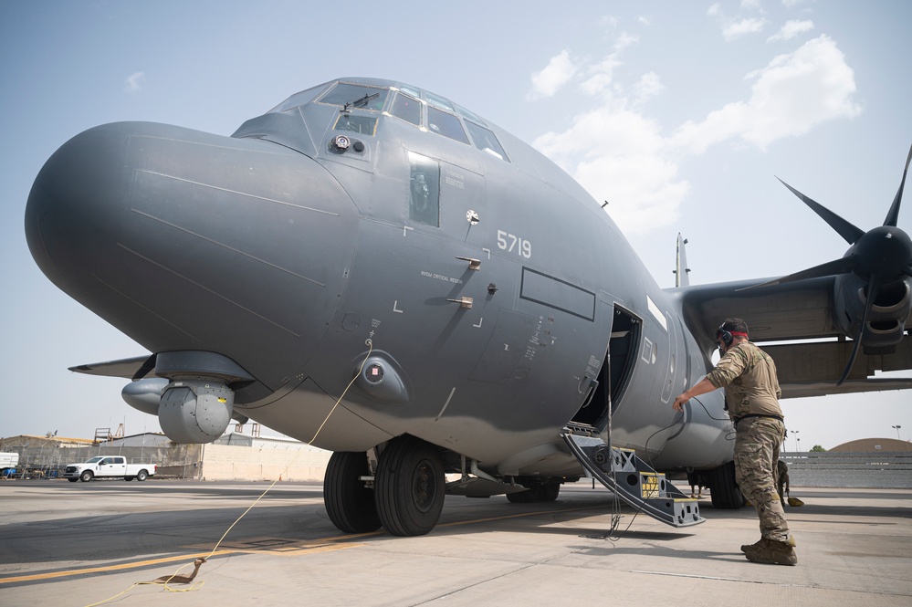 DVIDS - Images - 81st ERQS HC-130J conducts tactical air refueling with ...