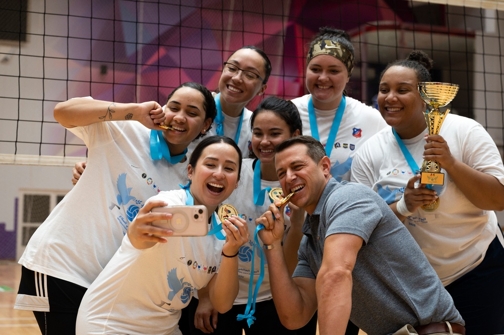 U.S. Airmen, Soldiers, and Kuwait volleyball teams compete in exhibition games for International Day of Peace