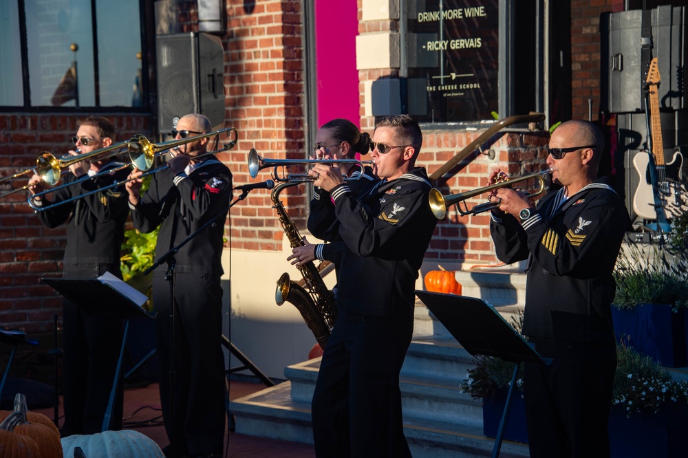 Navy Band South-West Performs at San Francisco Fleet Week