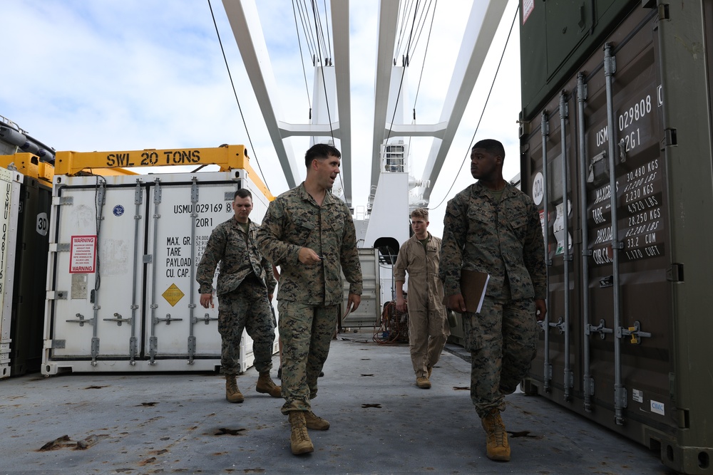 Resolute Dragon 22 | Marines and Sailors on USNS Dahl Execute Maritime Prepositioning Force Offload efforts