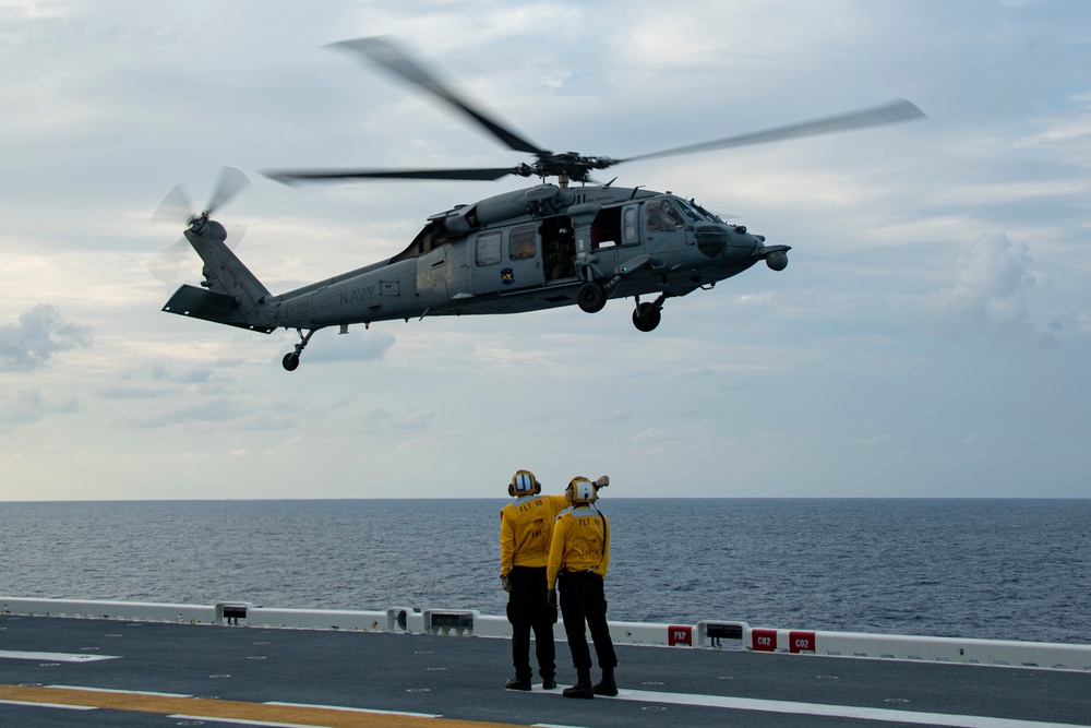 DVIDS - Images - USS America (LHA 6) Conducts Flight Operations with ...