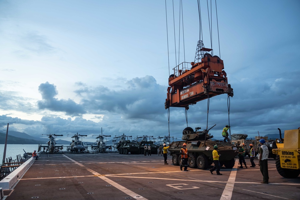 USS New Orleans Offloads Vehicles and Equipment in Subic Bay October 1, 2022