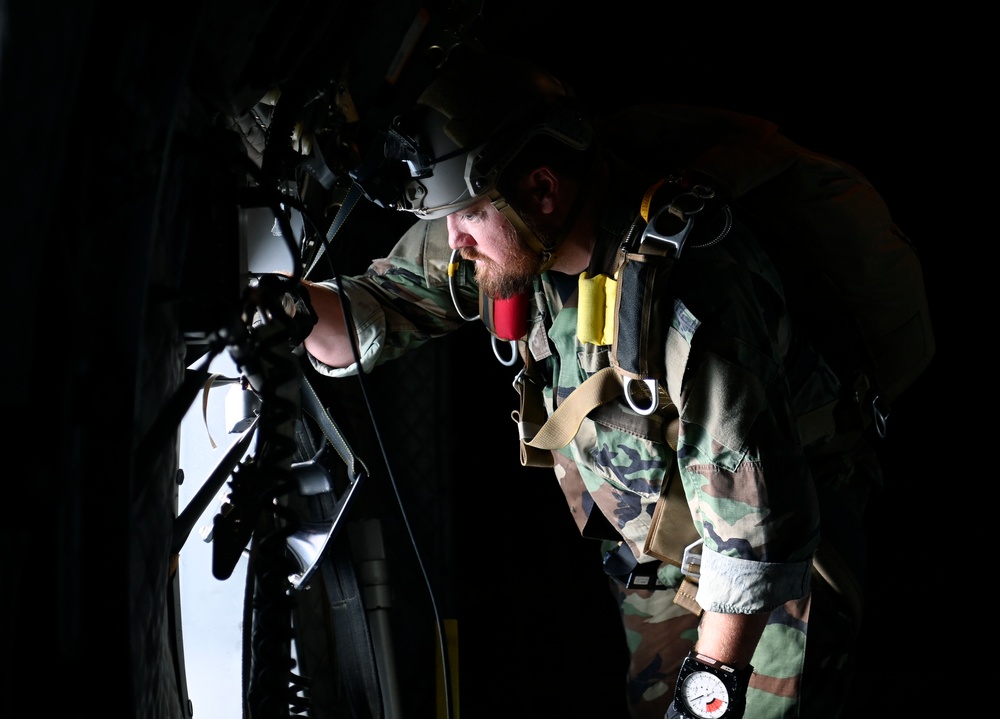 USAJFKSWCS Airborne Training