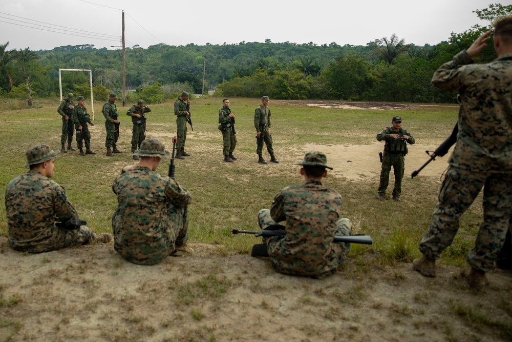 2/2 Marines Conduct Jungle Training in Brazil