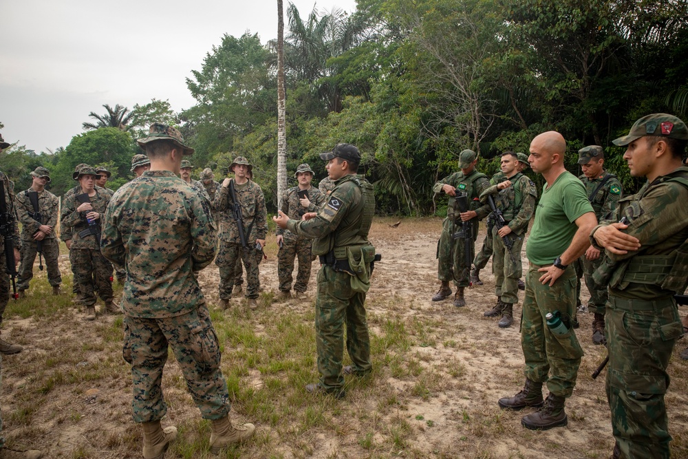 2/2 Marines Conduct Jungle Training in Brazil