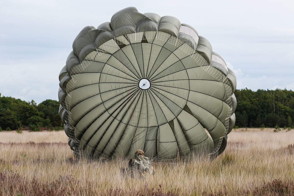 82nd ABN DIV Paratroopers participate in Exercise Falcon Leap 2022