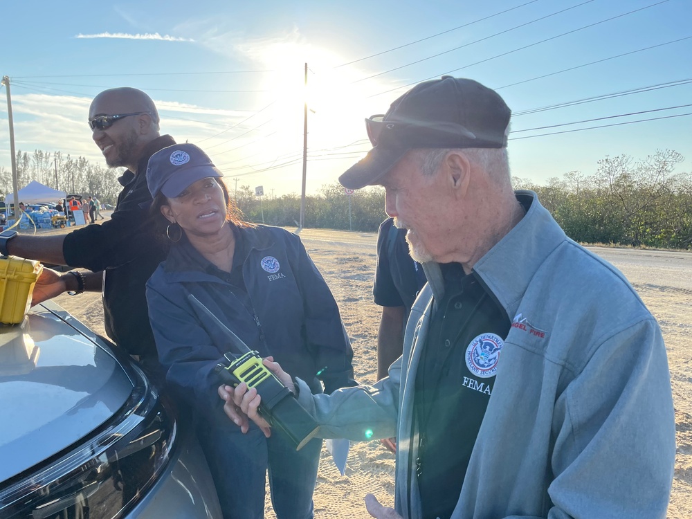 FEMA Disaster Survivor Assistance Teams Help After Hurricane Ian