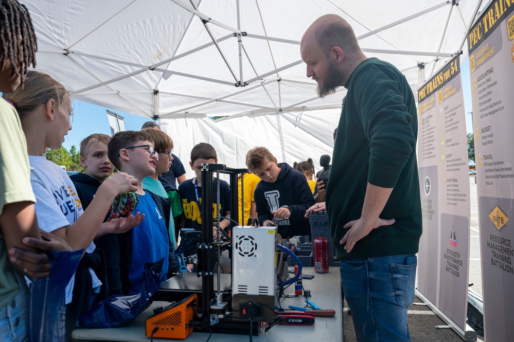 STARBASE hosts STEM fair for 5th graders