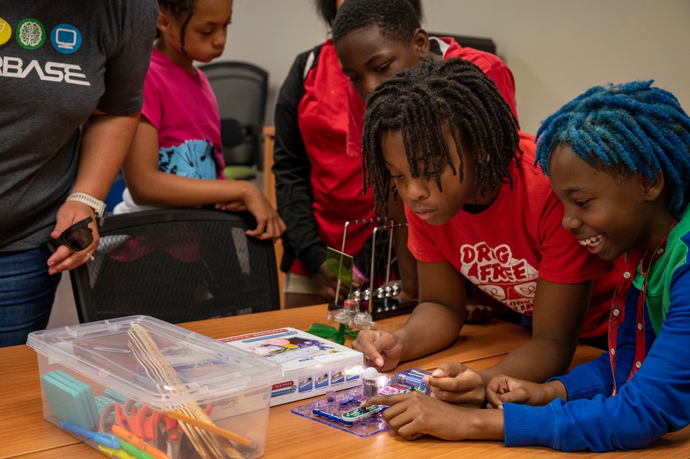 STARBASE hosts STEM fair for 5th graders