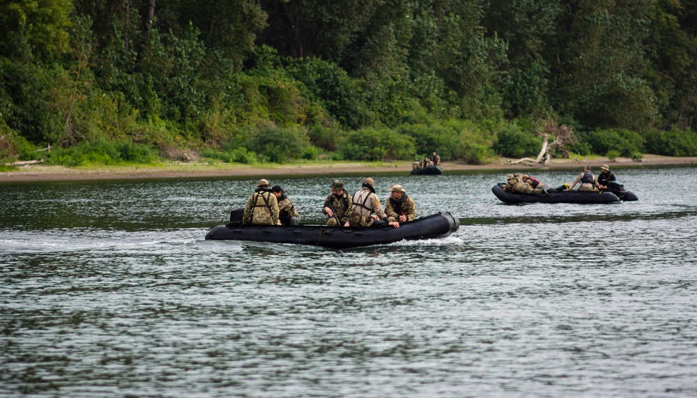 304th Rescue Squadron conducts Maritime Training