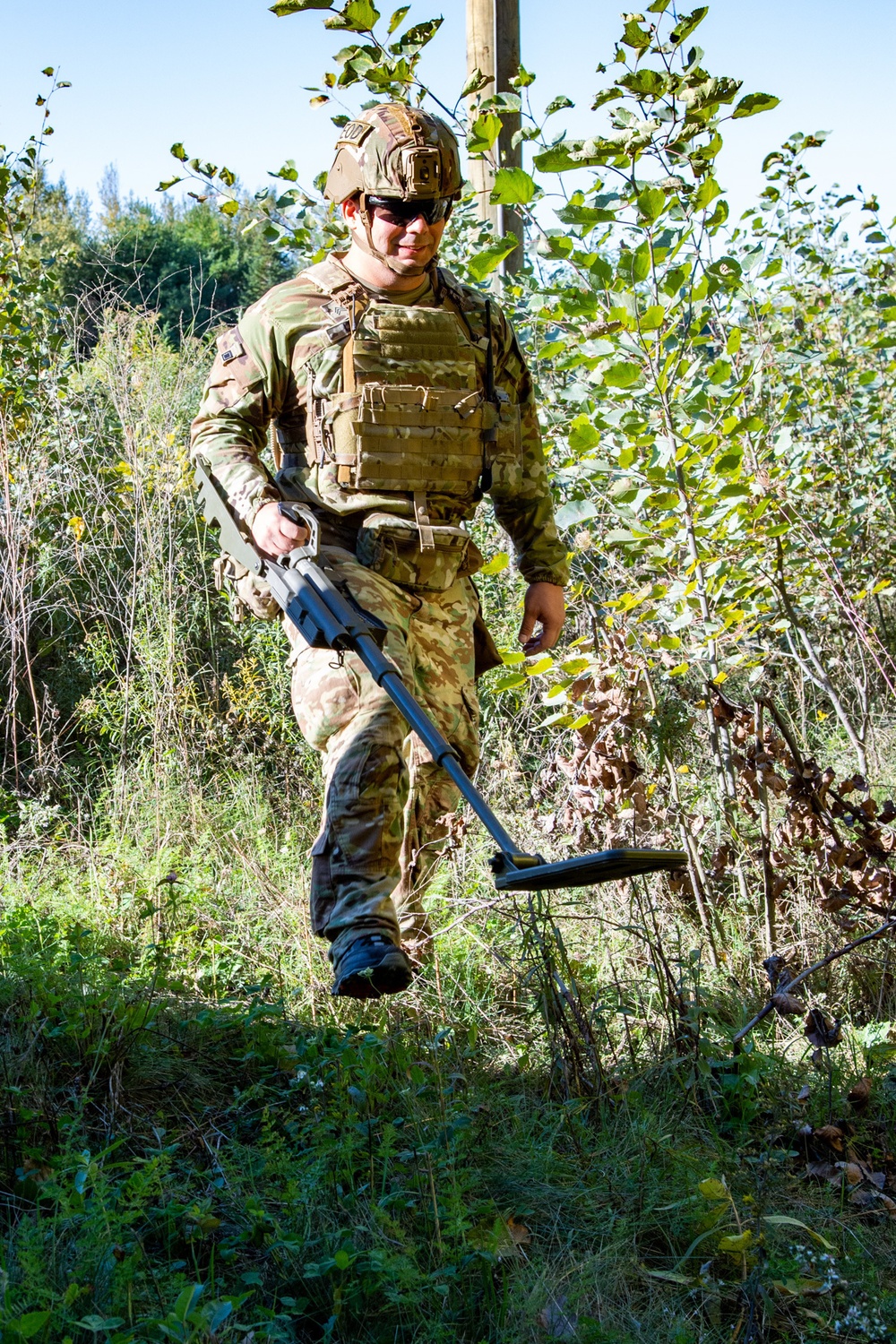 Multinational Ardent Defender Explosive Ordnance Disposal exercise concludes in Canada