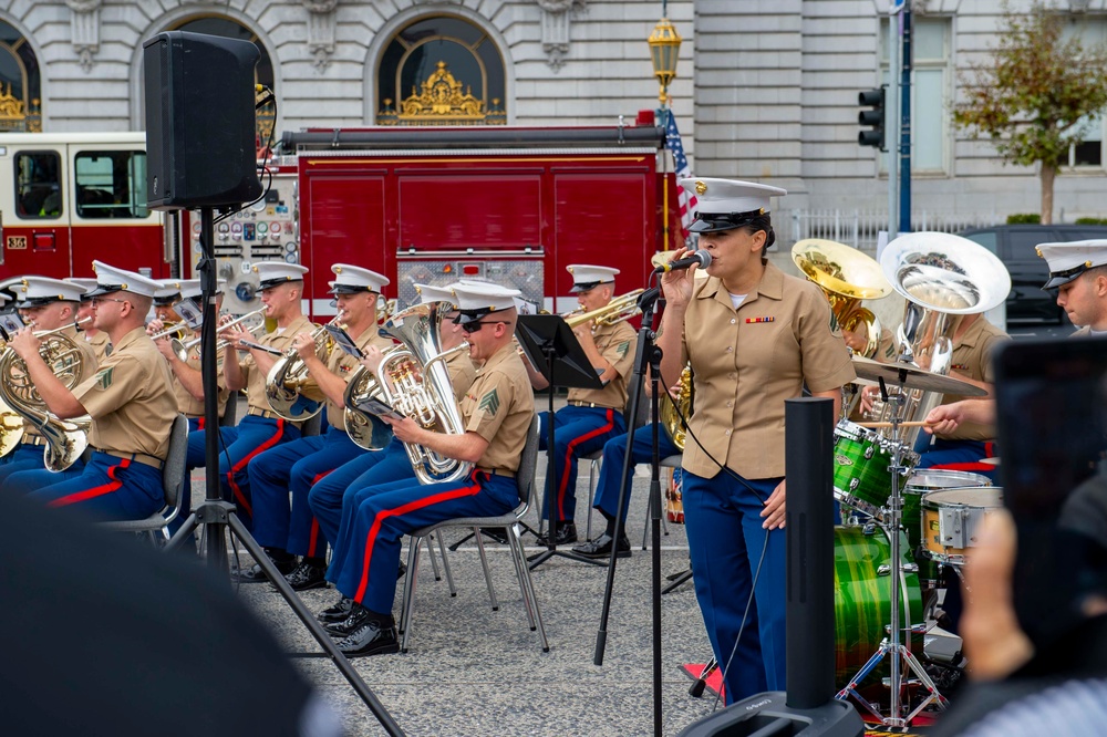 1st Marine Division Band Performs at San Francisco Fleet Week