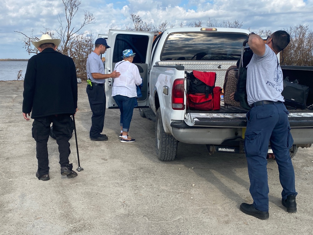 Firefighters Help Hurricane Ian Survivors