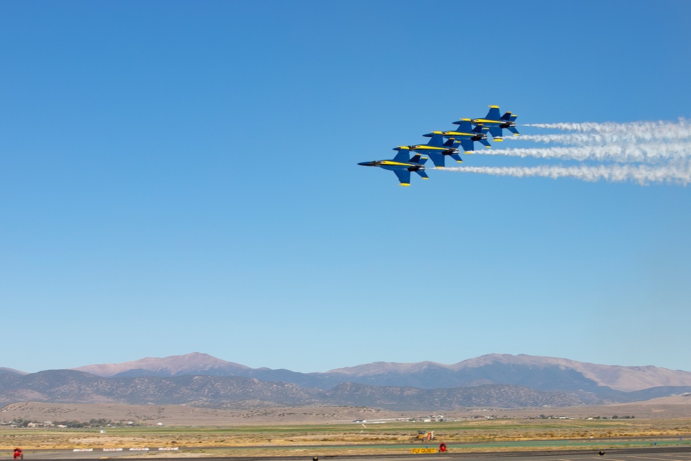 Blue Angels fly high over Minden, Nevada during Aviation Roundup