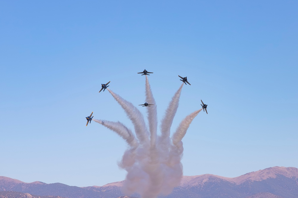 U.S. Navy Blue Angels cap off Reno-Carson City Navy Week