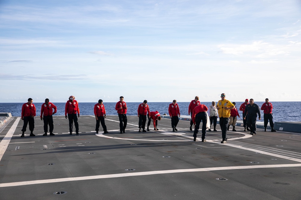 Flight Quarters Aboard USS Zumwalt